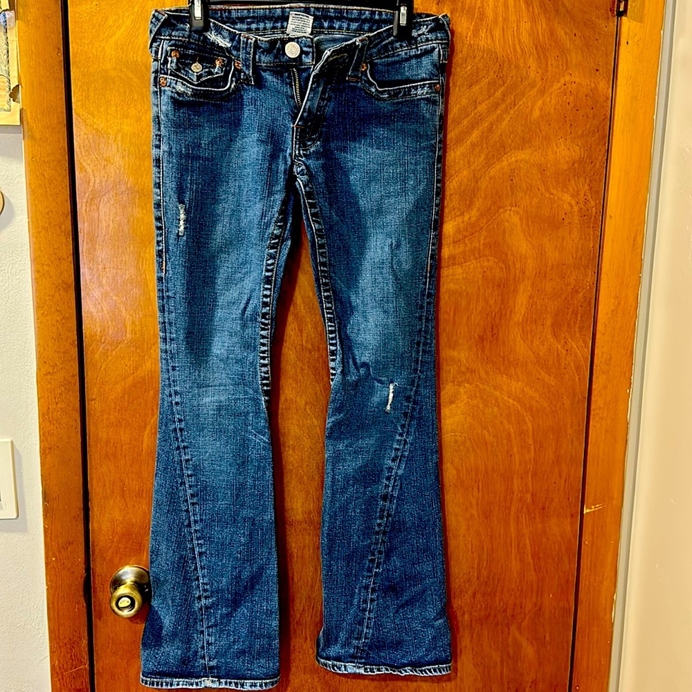 NEVER WORN Size 28 True Religion flare leg jeans.